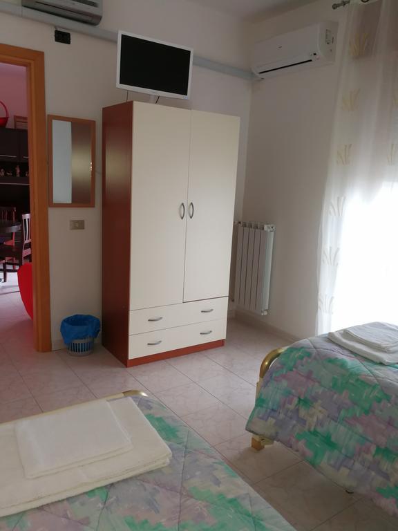 Casa Vacanze Isabella Aliano ภายนอก รูปภาพ